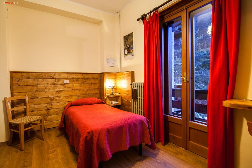 Hotel Garni Mille Pini Scanno Bilik gambar