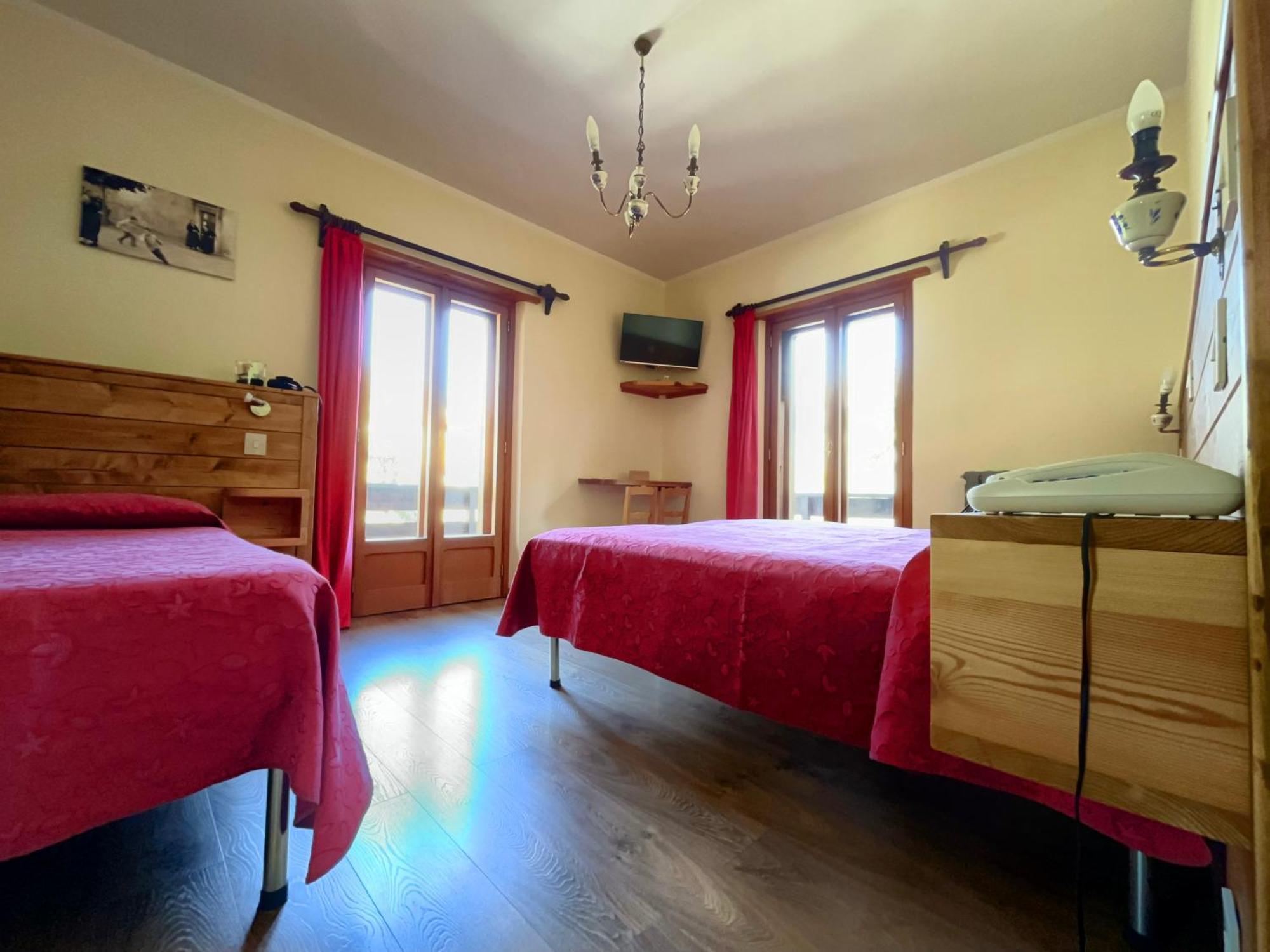 Hotel Garni Mille Pini Scanno Luaran gambar