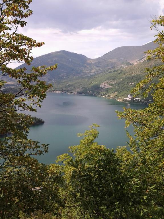 Hotel Garni Mille Pini Scanno Luaran gambar